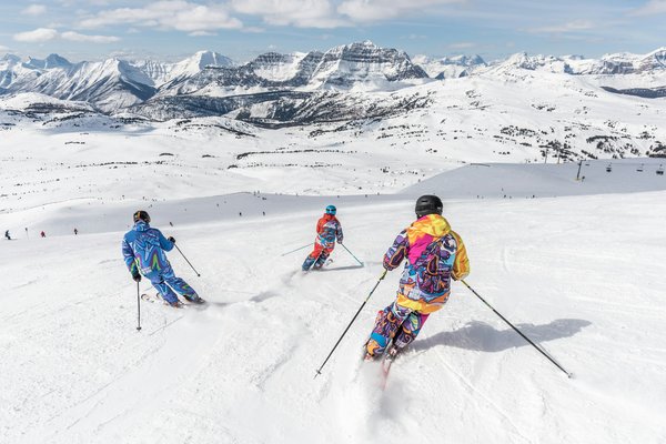 Quels sont les meilleurs conseils pour une expédition de ski de randonnée dans les Alpes italiennes : équipements et itinéraires ?